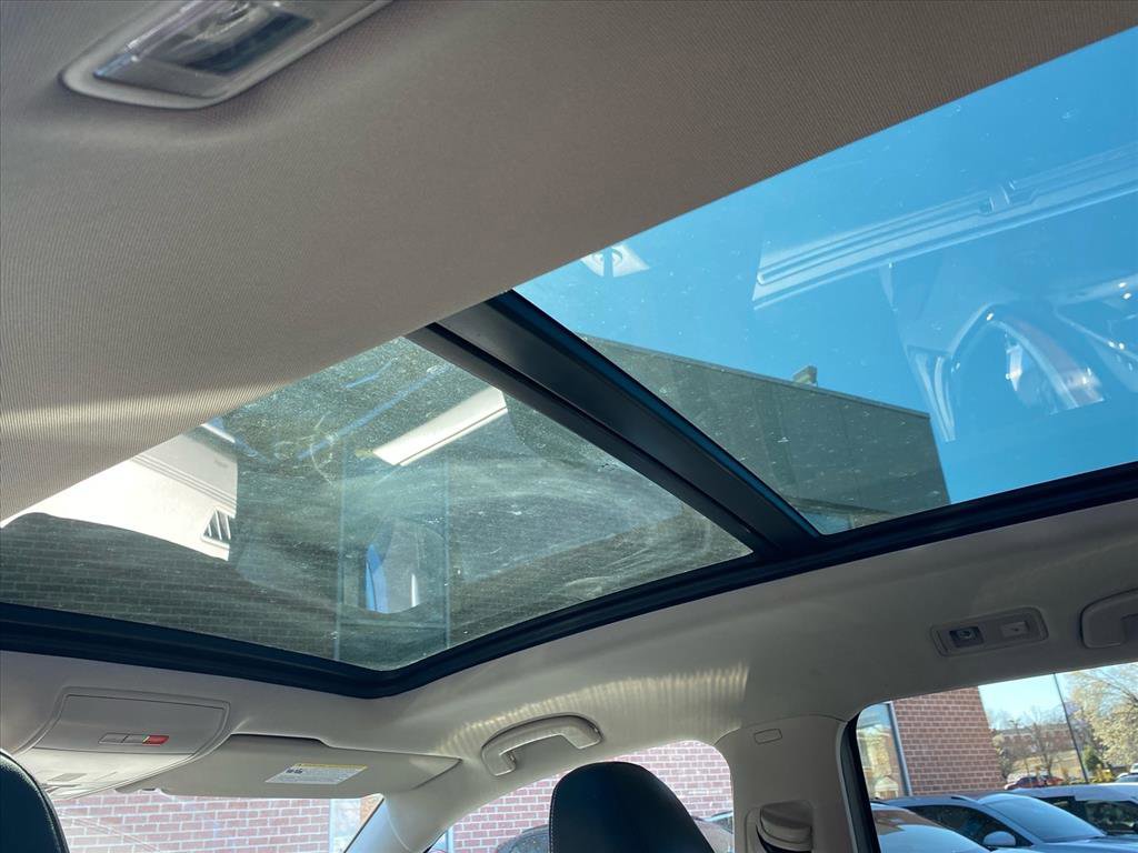 Certified 2023 Volkswagen Atlas SE w/ Panoramic Sunroof Package image 17