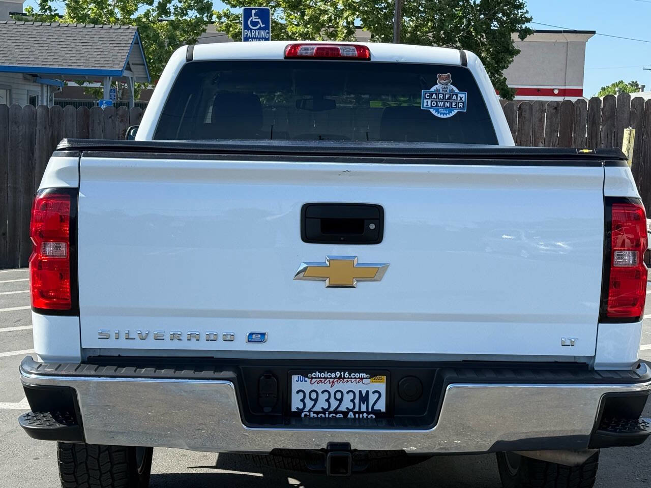 Used 2018 Chevrolet Silverado 1500 LT w/ LT Eassist Package image 5