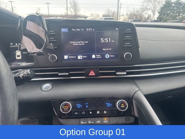 Used 2023 Hyundai Elantra SEL image 13