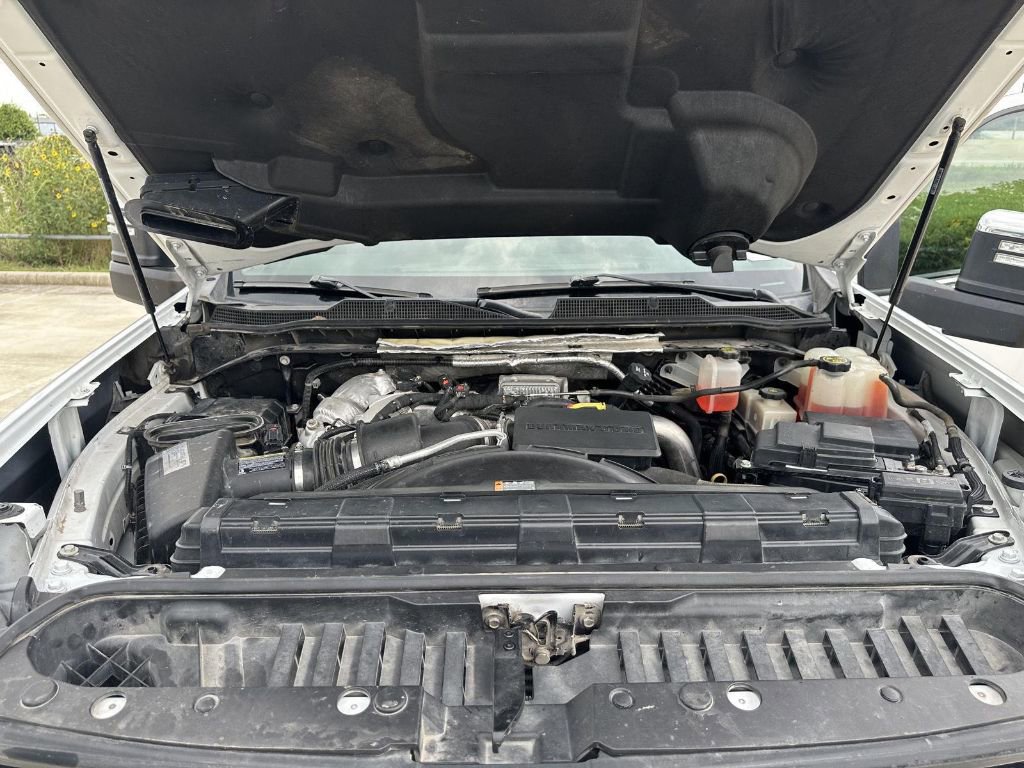 Used 2020 Chevrolet Silverado 2500 LTZ w/ LTZ Convenience Package image 28