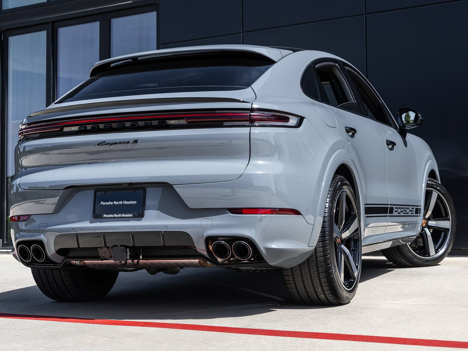 New 2026 Porsche Cayenne S AWD/4WD image 11