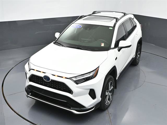 Certified 2024 Toyota RAV4 SE w/ Weather & Moonroof Package AWD/4WD image 40