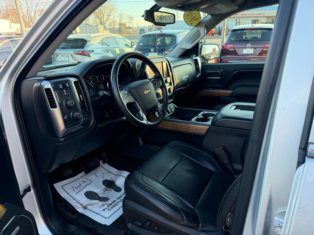 Used 2016 Chevrolet Silverado 1500 LTZ w/ LTZ Plus Package AWD/4WD image 11