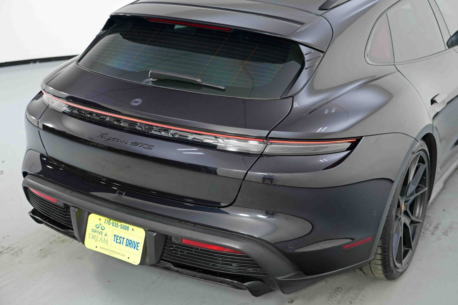 Used 2023 Porsche Taycan GTS AWD/4WD image 57