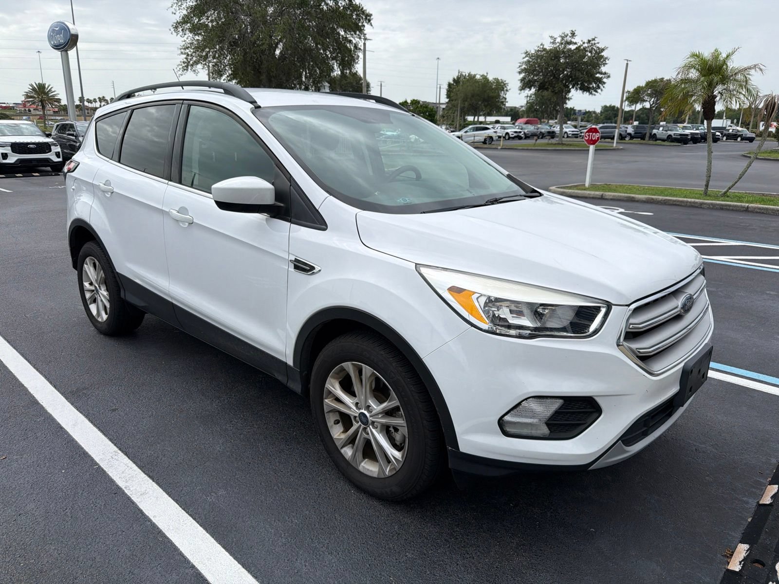 Used 2018 Ford Escape SE w/ SE Sync 3 Package AWD/4WD video 1