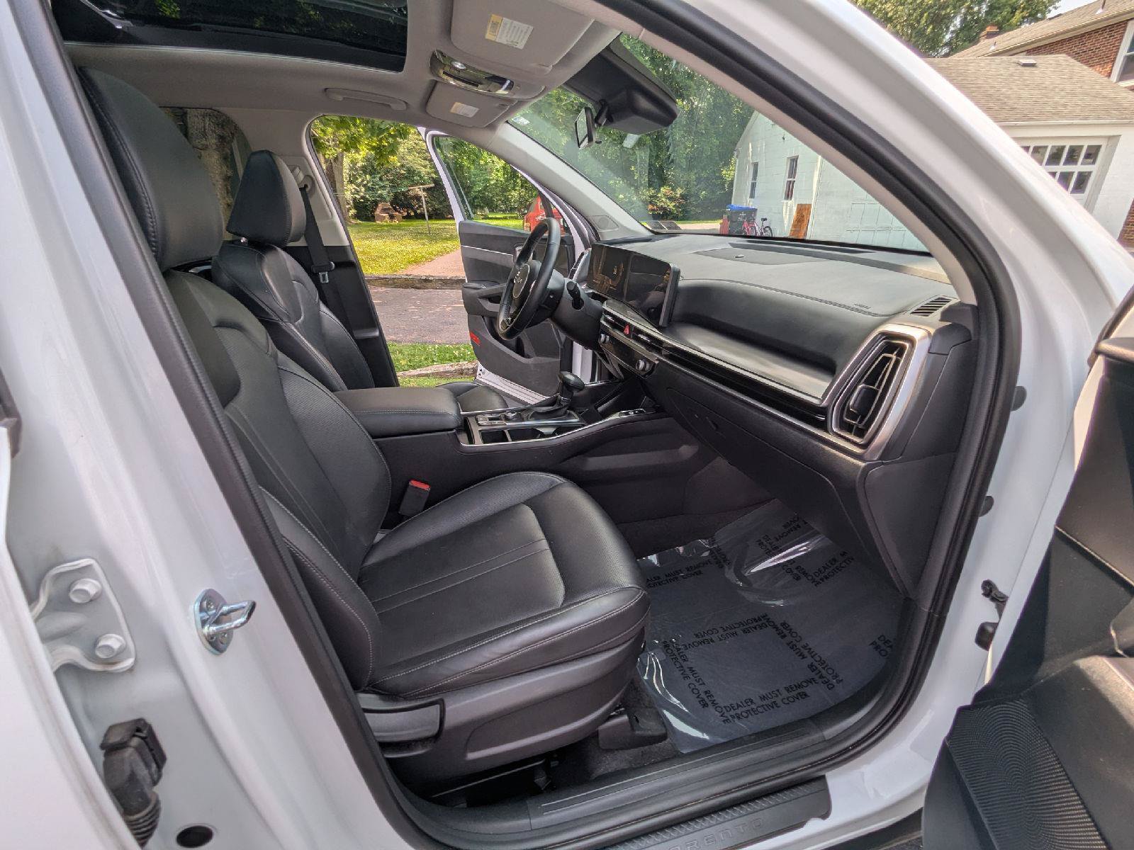Used 2025 Kia Sorento S w/ Panoramic Sunroof Package AWD/4WD image 33