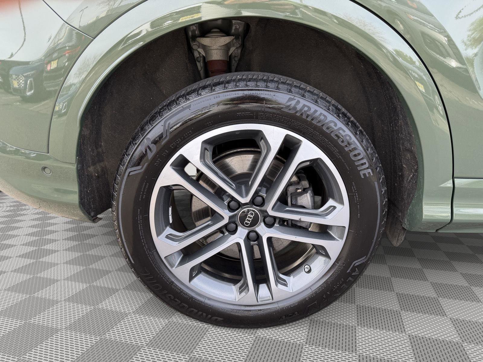 Used 2025 Audi Q5 Premium Plus w/ Premium Plus image 9