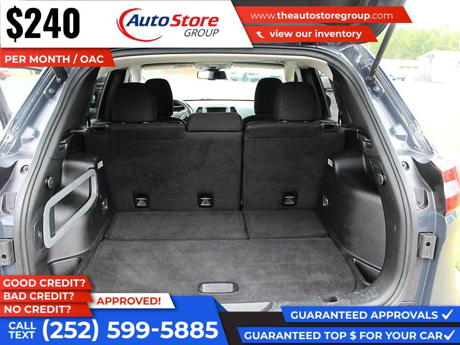 Used 2017 Jeep Cherokee 75th Anniversary FWD image 12