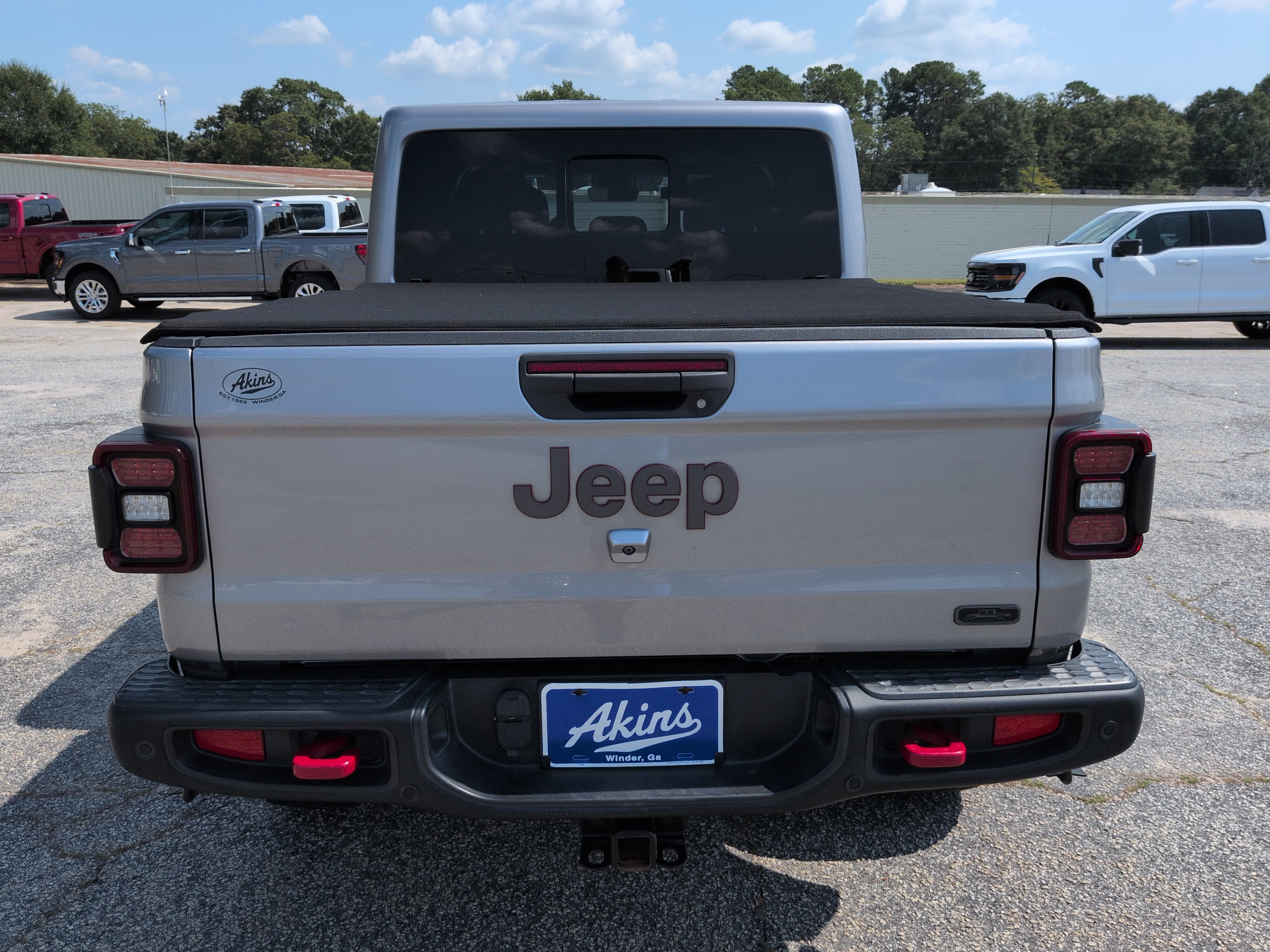 Used 2020 Jeep Gladiator Rubicon AWD/4WD image 4