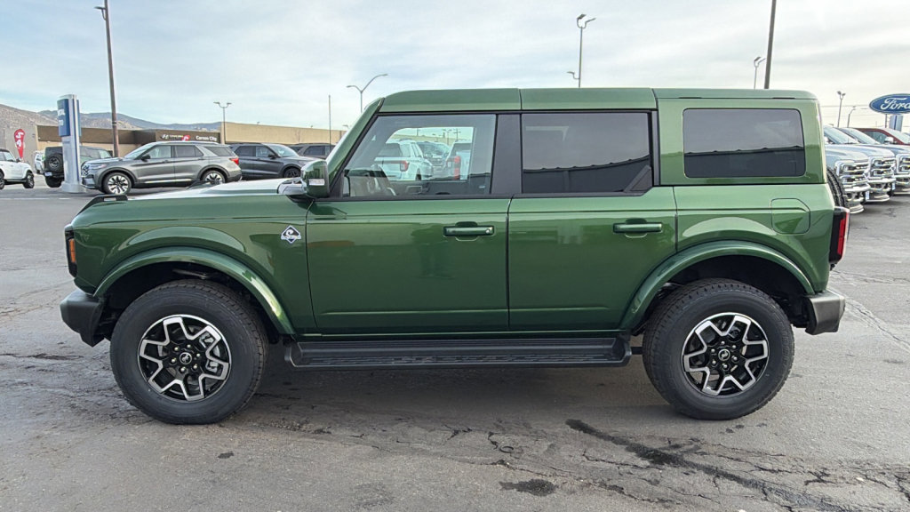 New 2025 Ford Bronco Outer Banks image 6