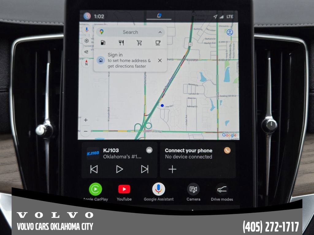 Certified 2025 Volvo XC90 B5 Plus image 16