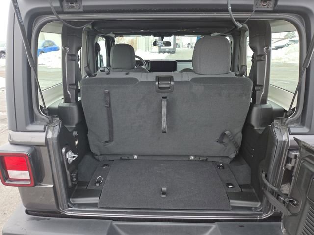 Used 2025 Jeep Wrangler Sport image 25