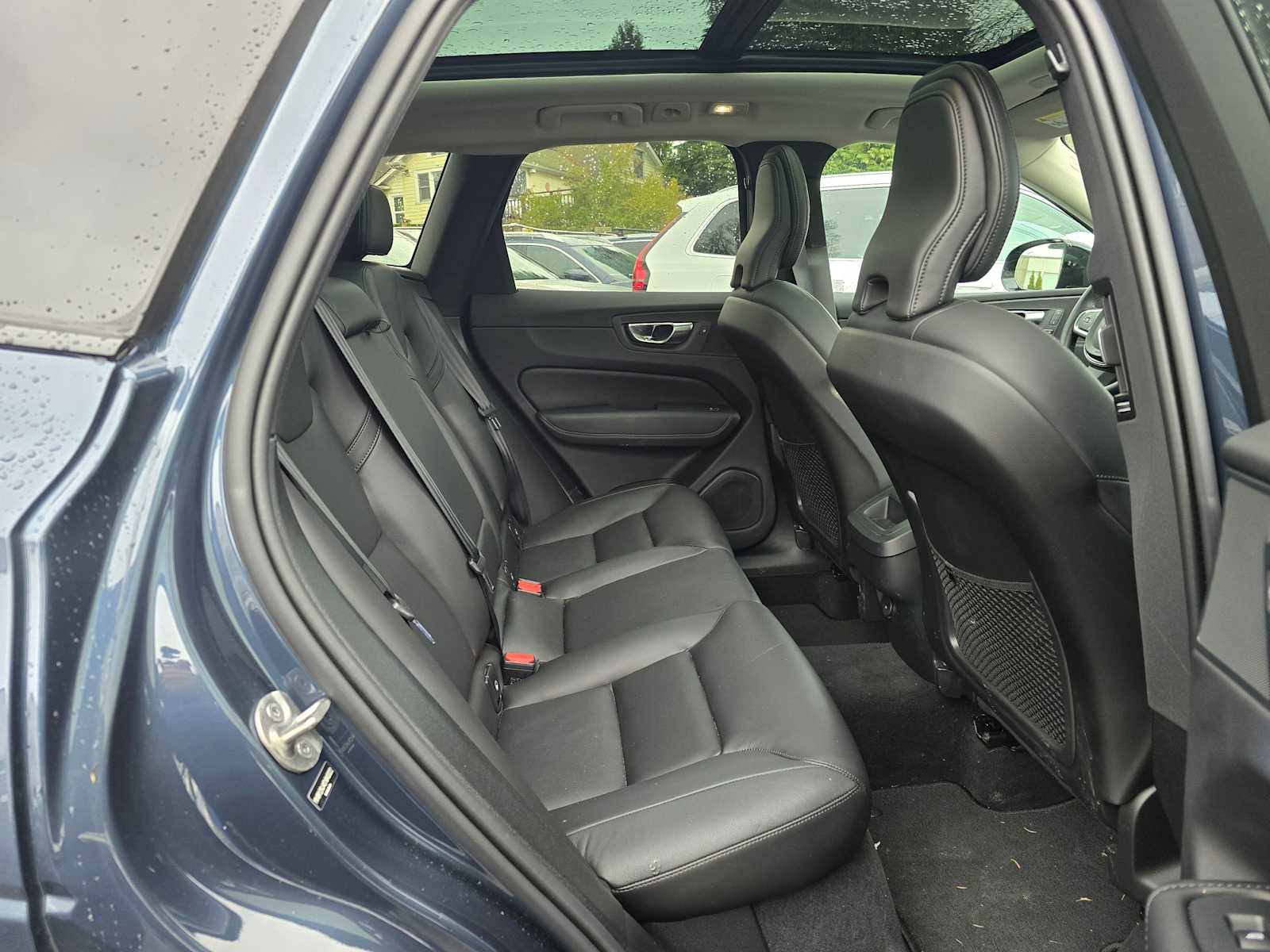 Certified 2025 Volvo XC60 B5 Core w/ Protection Package Premier image 13