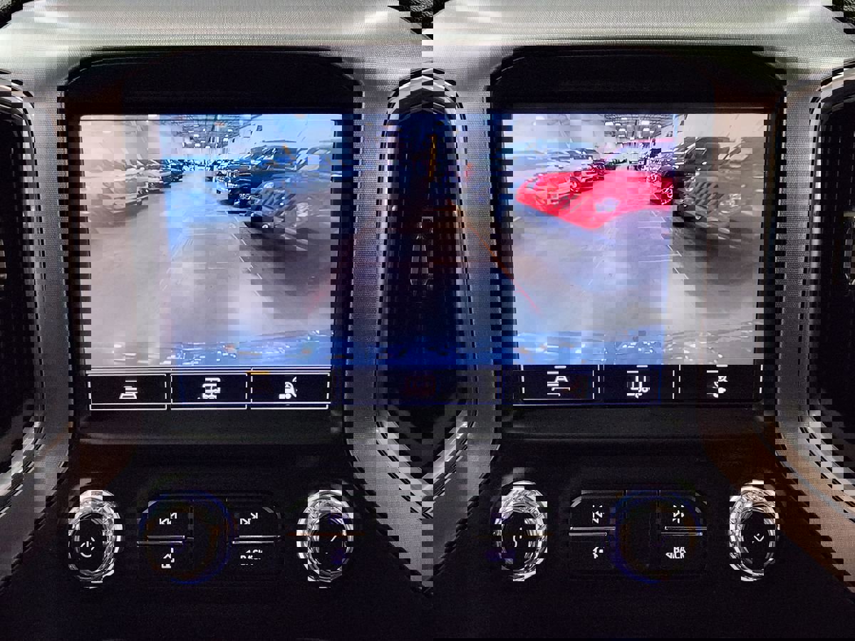 Used 2021 GMC Sierra 1500 SLT image 36