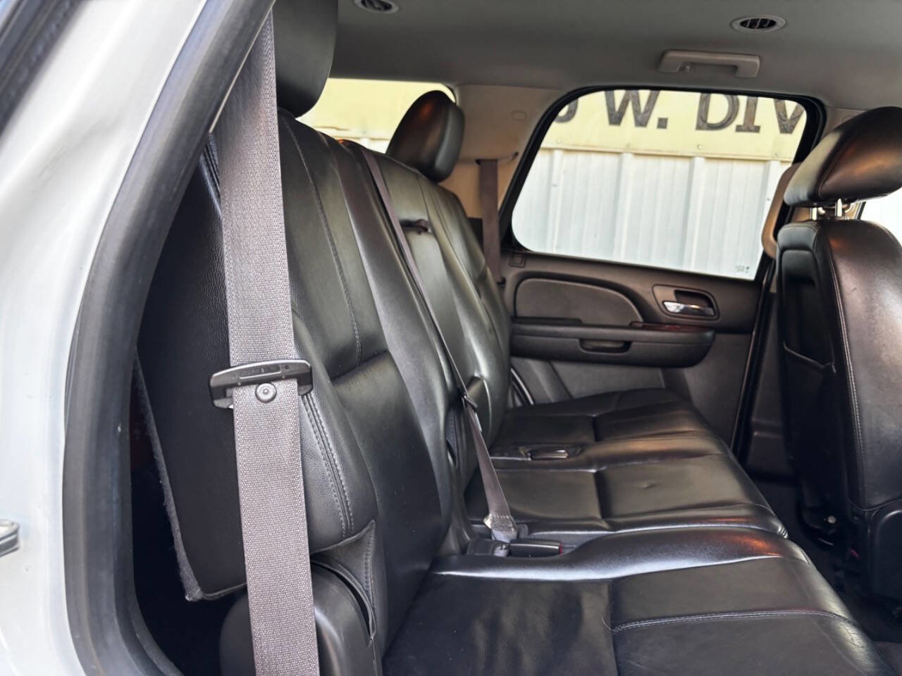 Used 2014 Chevrolet Tahoe LT image 18