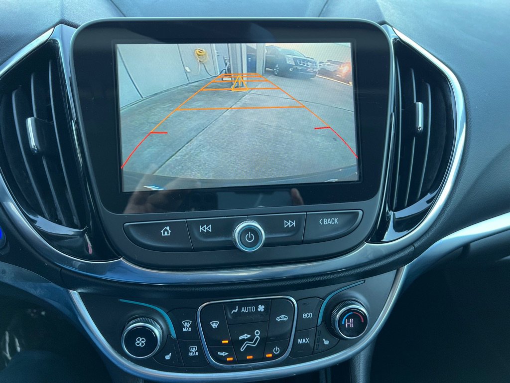 Used 2017 Chevrolet Volt Premier w/ Driver Confidence II Package image 20