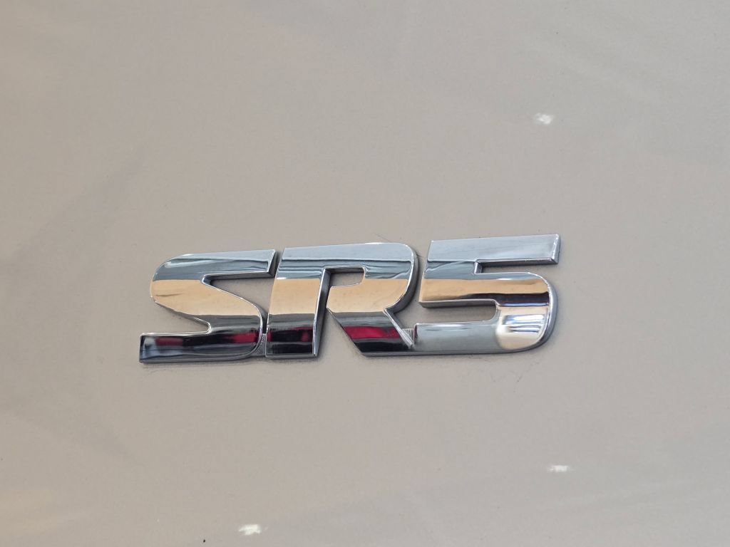 Used 2022 Toyota 4Runner SR5 AWD/4WD image 30