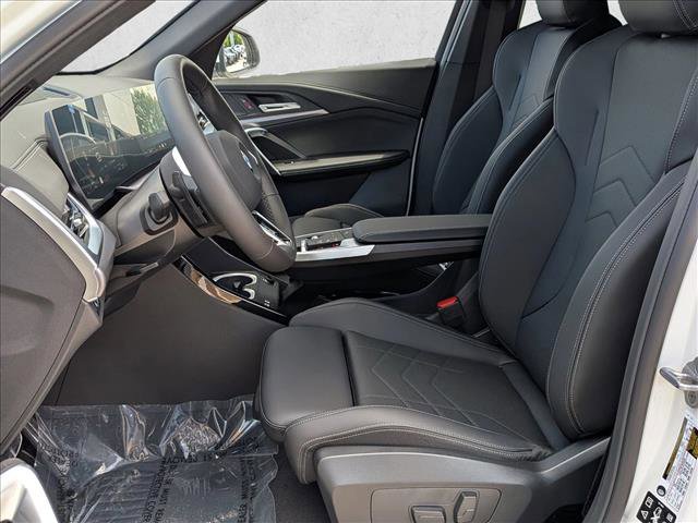 New 2026 BMW X2 xDrive28i AWD/4WD image 4