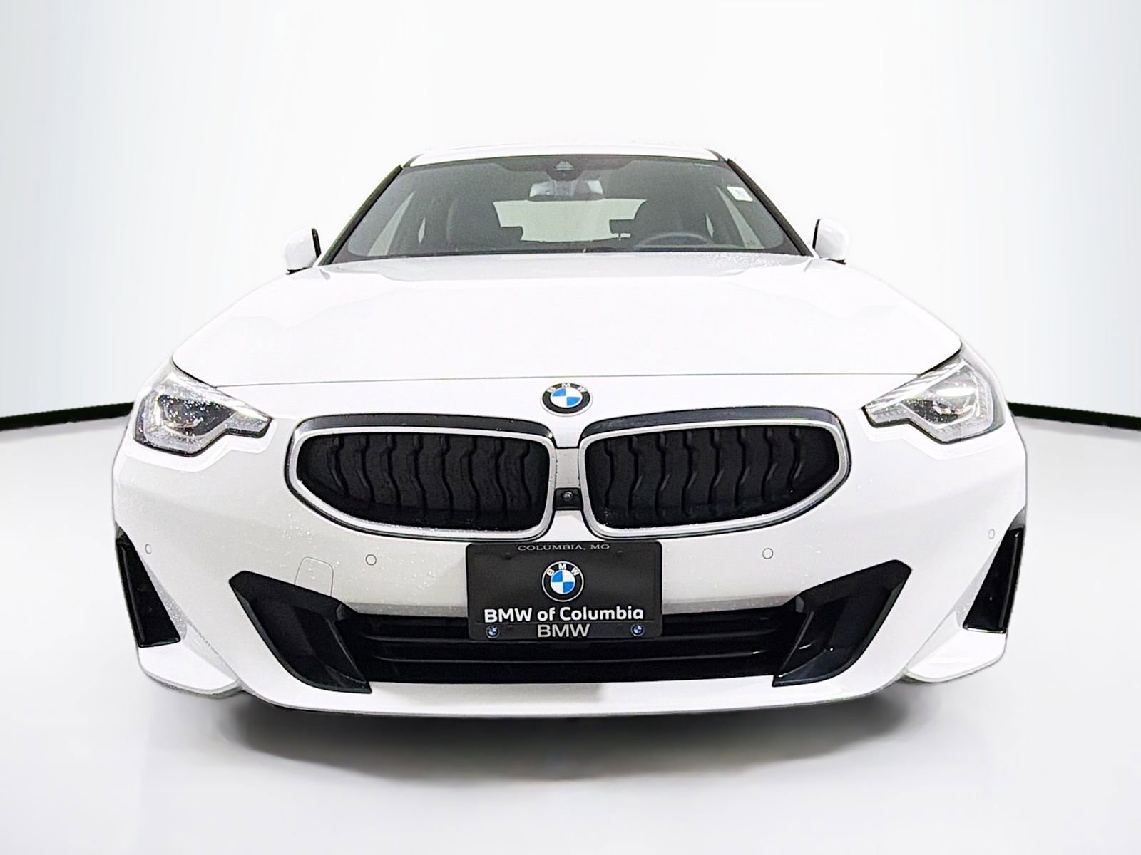 Used 2025 BMW 230i xDrive Coupe w/ M Sport Package image 2