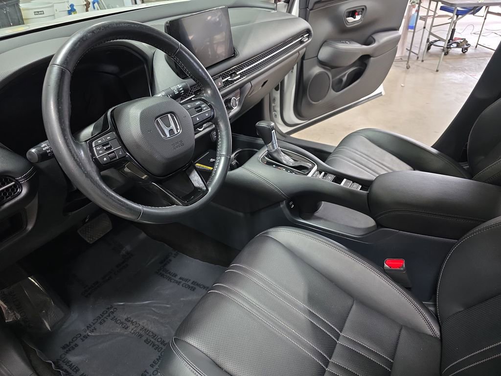 Used 2024 Honda HR-V EX-L image 15