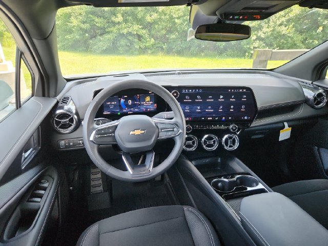 New 2026 Chevrolet Blazer EV LT FWD image 19