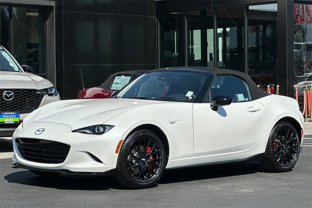 New 2025 MAZDA MX-5 Miata Club w/ Brembo/BBS Recaro Package image 9