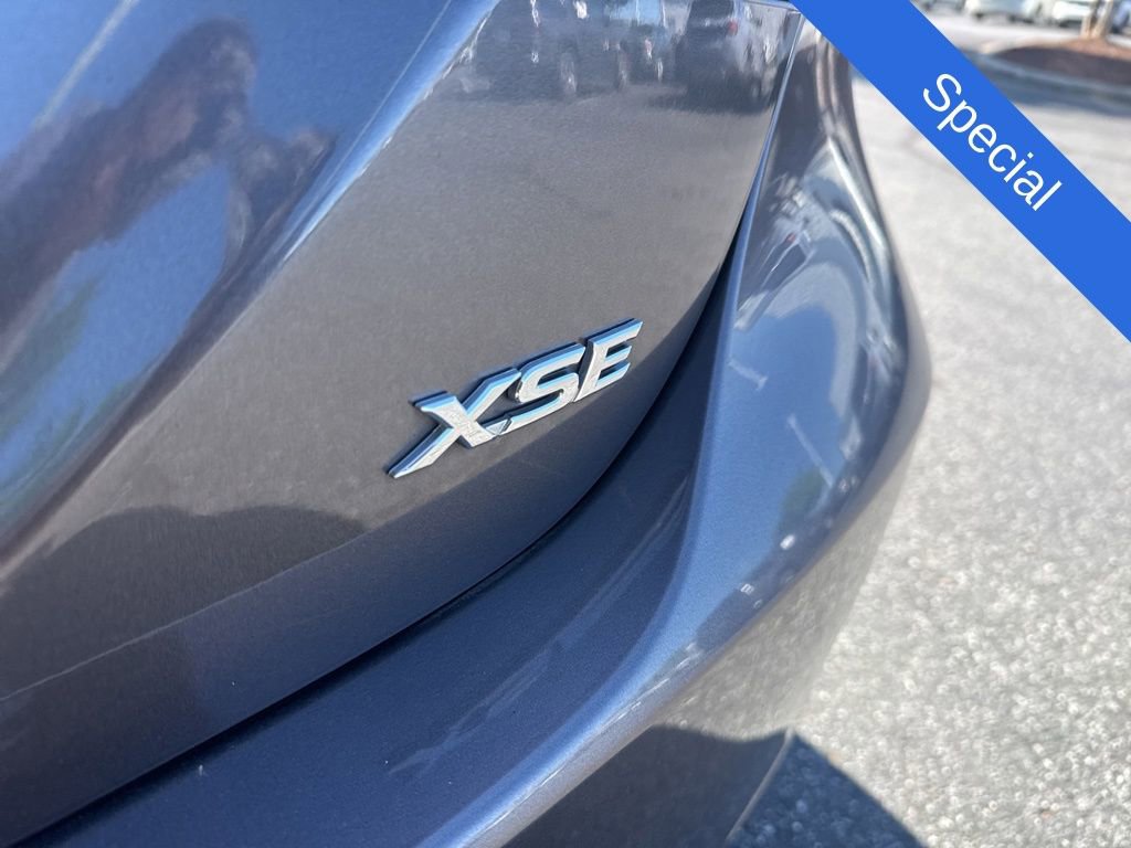 Used 2024 Toyota Camry XSE FWD image 8