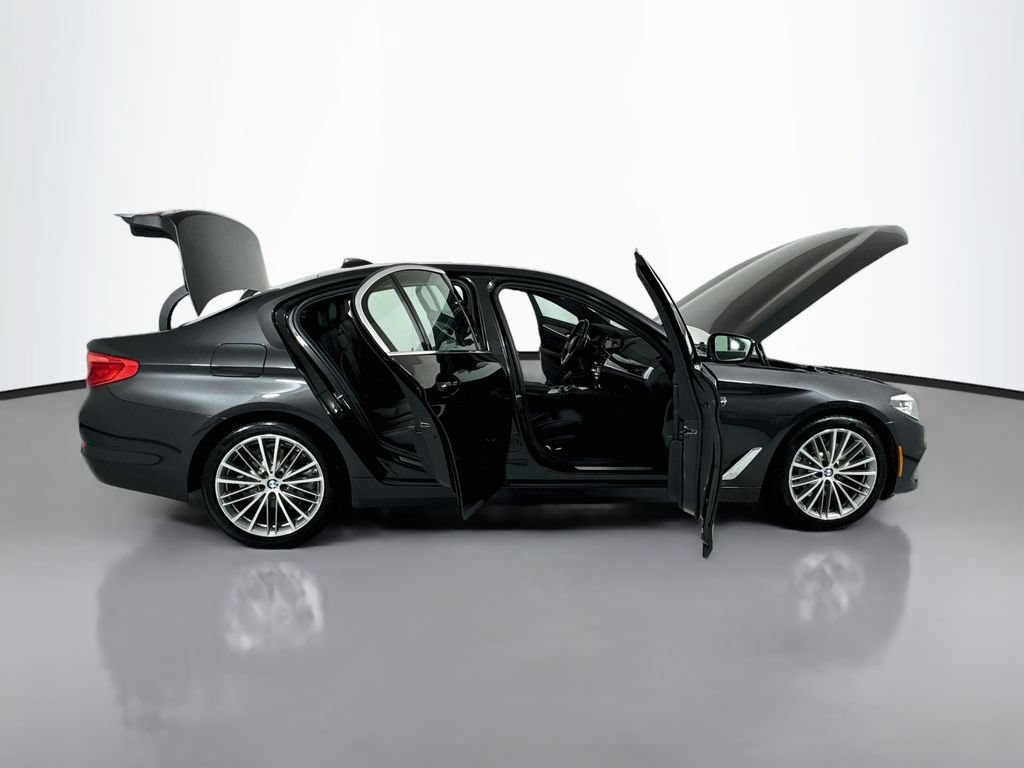 Used 2017 BMW 530i xDrive AWD/4WD image 24
