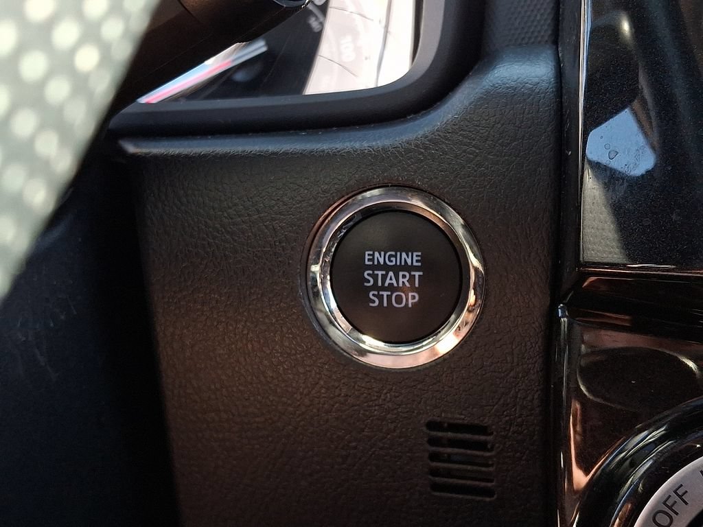 Used 2024 Toyota 4Runner TRD Off-Road Premium w/ TRD Black Wheel Package (TMS) AWD/4WD image 29