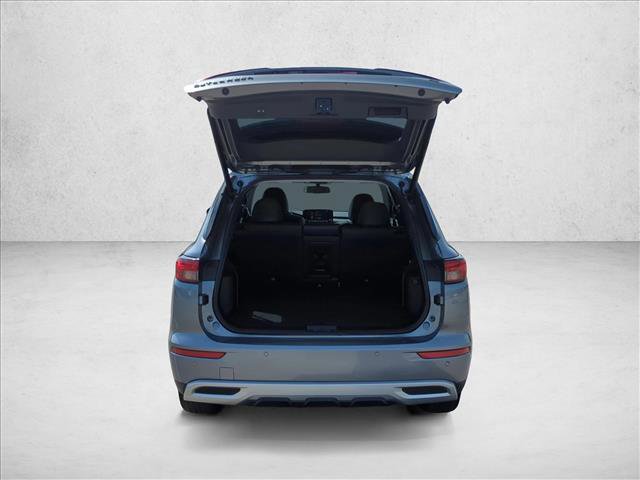Used 2023 Mitsubishi Outlander SE FWD image 8
