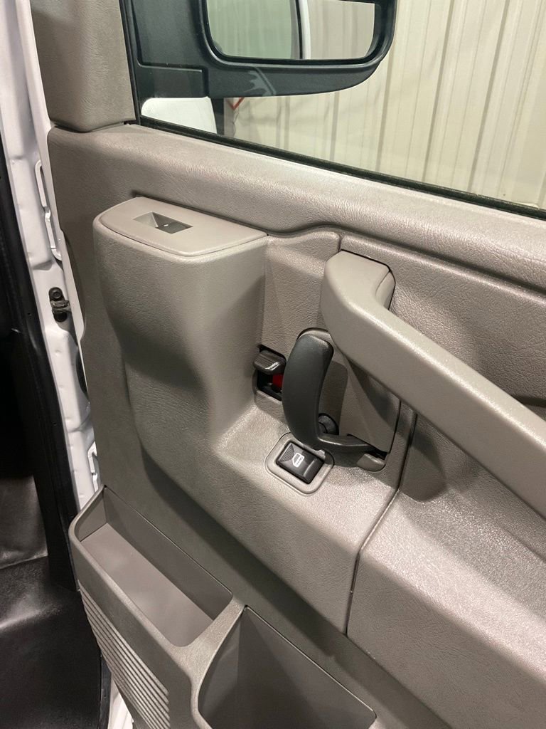 Used 2025 Chevrolet Express 2500 Extended w/ Driver Convenience Package RWD image 13