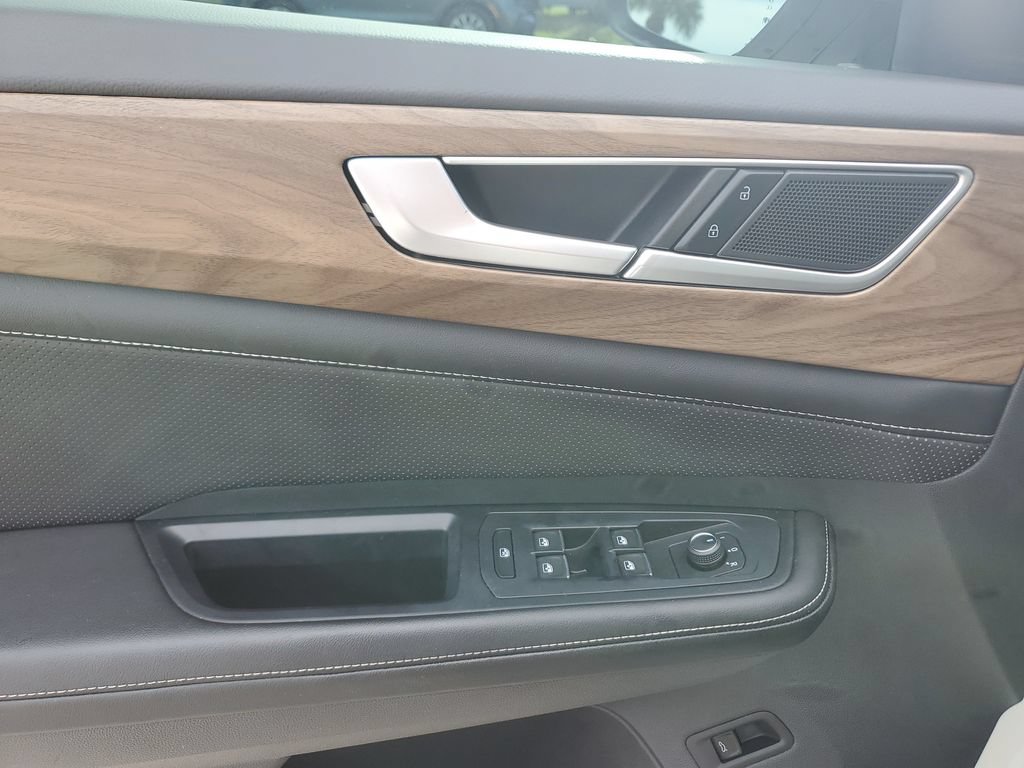 Certified 2024 Volkswagen Atlas SE w/ Panoramic Sunroof Package FWD image 25