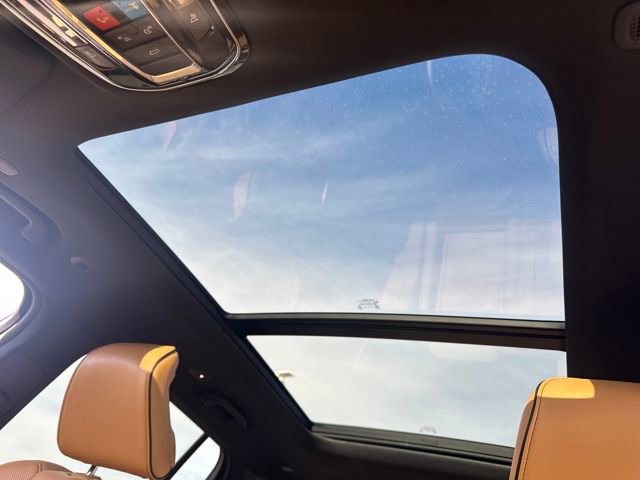 Used 2023 Jeep Grand Cherokee Summit image 20