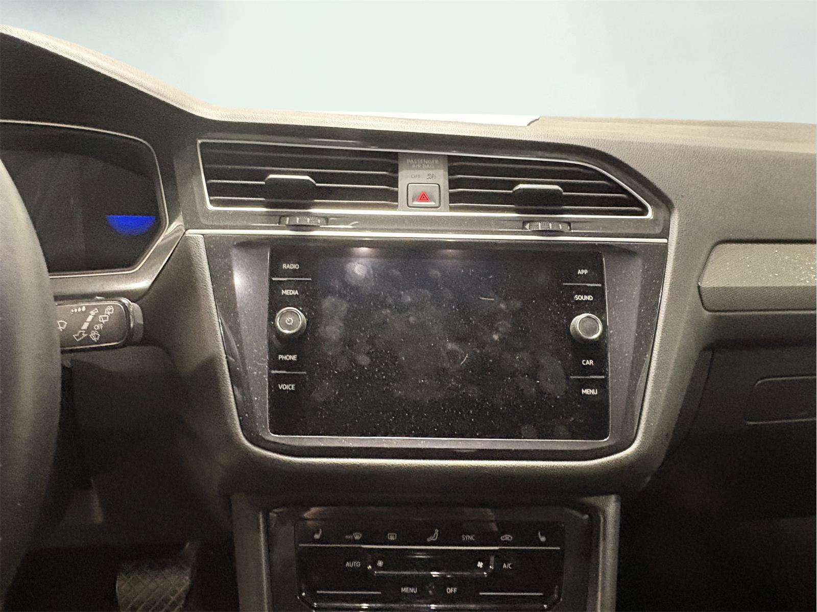 Used 2024 Volkswagen Tiguan Wolfsburg Edition FWD image 20