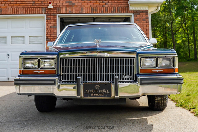 Used 1989 Cadillac Brougham RWD image 13