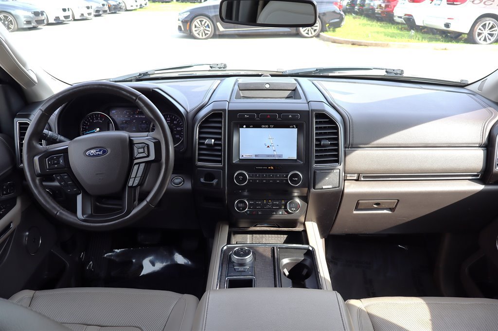 Used 2018 Ford Expedition Max Limited RWD image 14