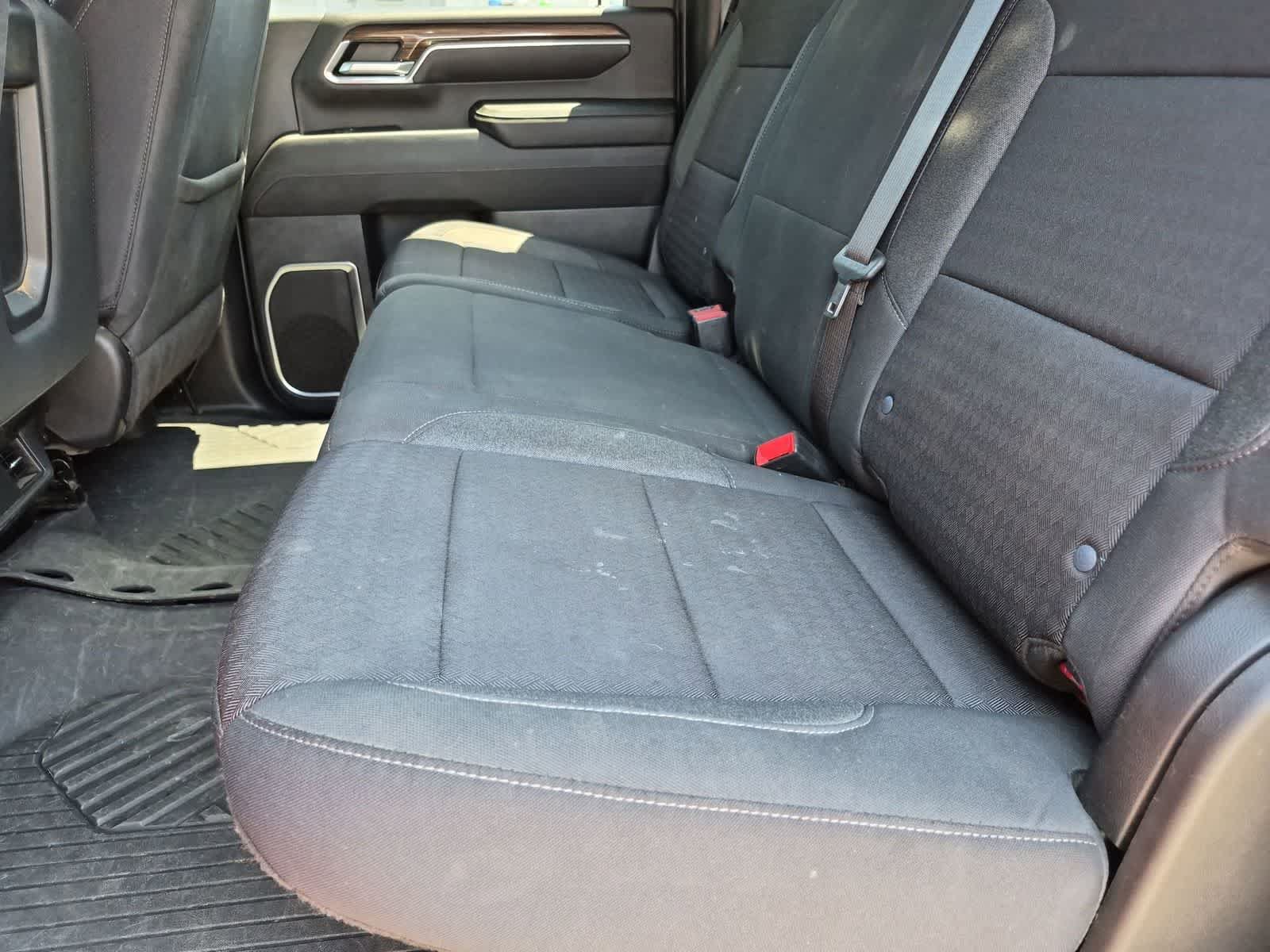 Used 2024 Chevrolet Silverado 2500 LT AWD/4WD image 19