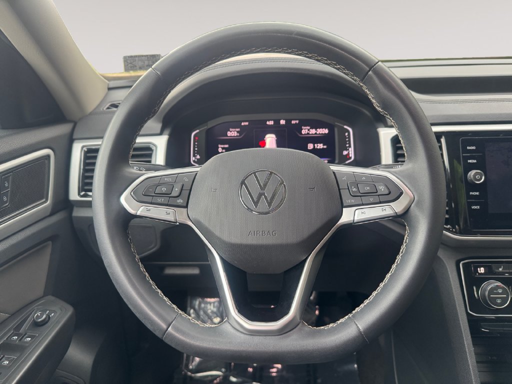 Used 2023 Volkswagen Atlas SE AWD/4WD image 12