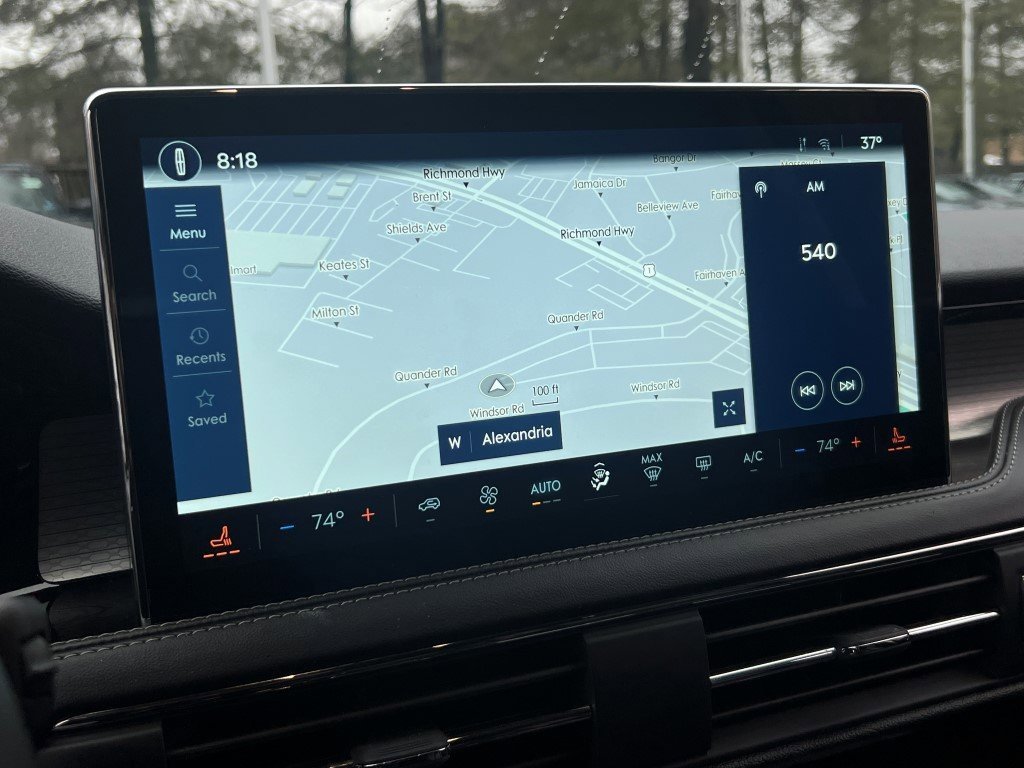 Certified 2025 Lincoln Corsair AWD image 23