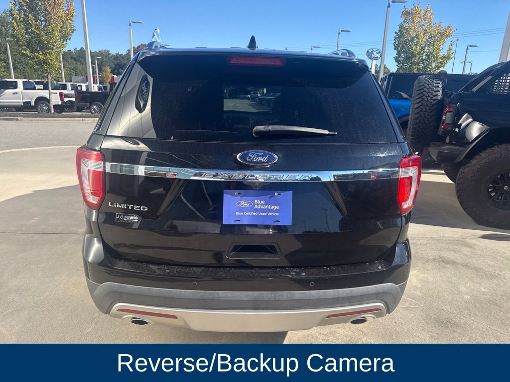 Used 2017 Ford Explorer Limited w/ Equipment Group 301A FWD image 5