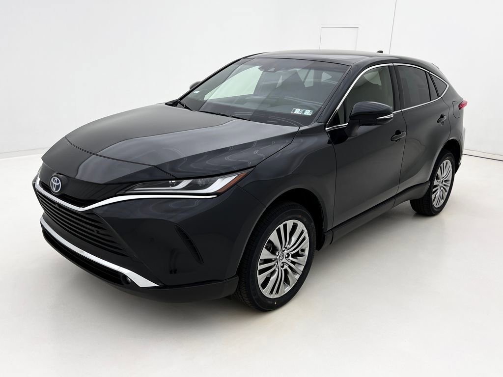 Used 2022 Toyota Venza Limited w/ Advanced Technology Package image 8