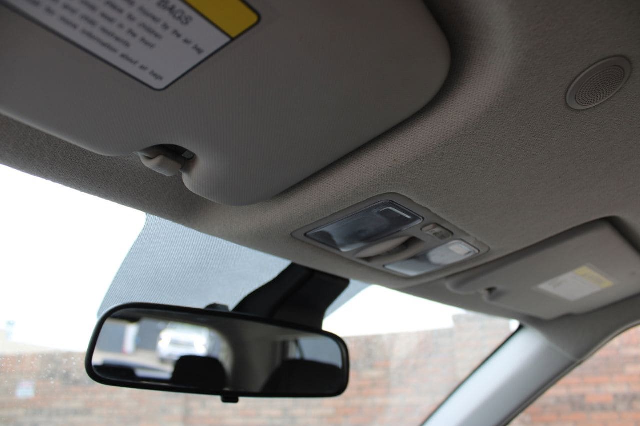 Used 2024 Hyundai Venue SEL image 27