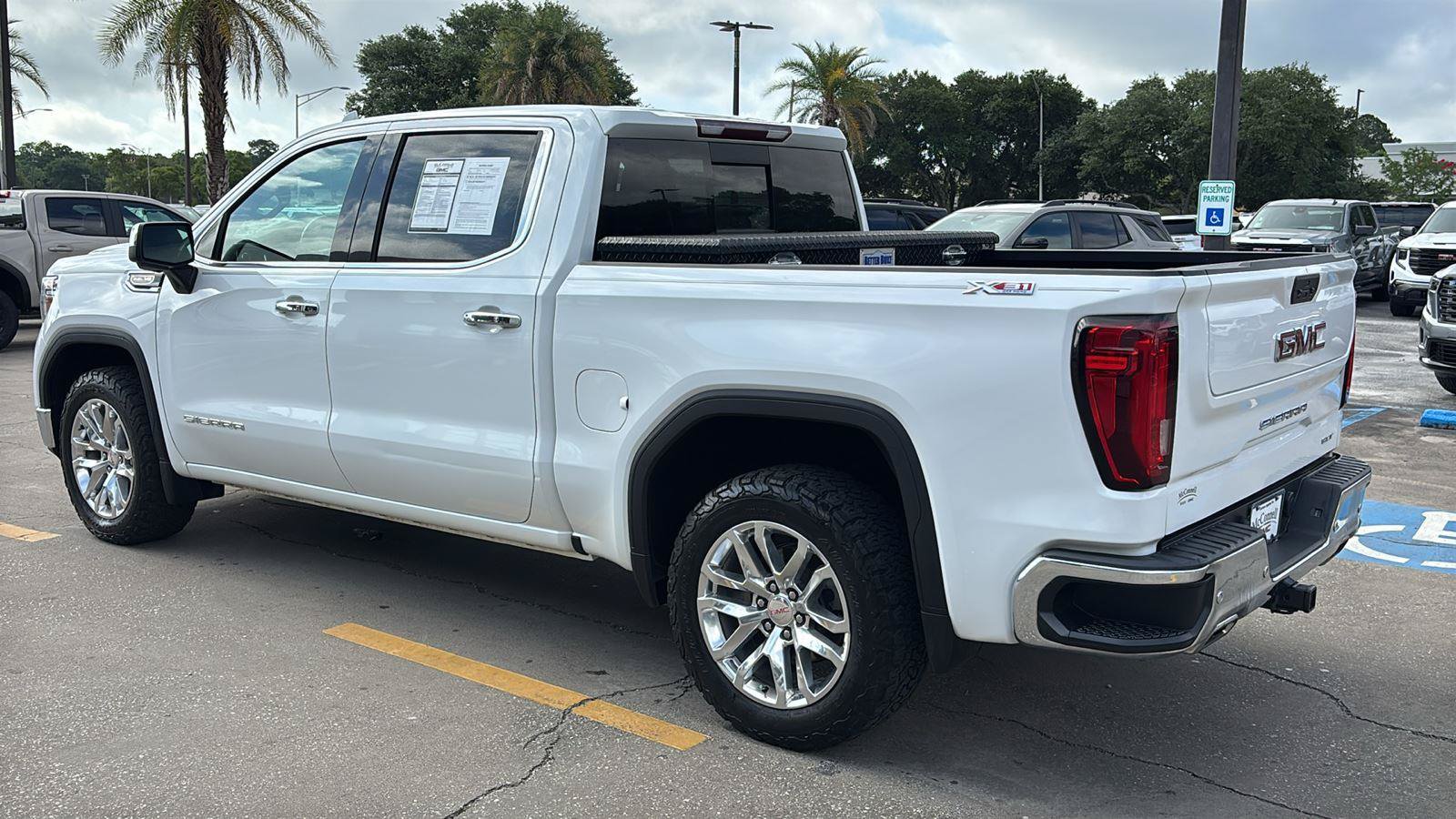 Used 2020 GMC Sierra 1500 SLT w/ SLT Premium Plus Package AWD/4WD image 5
