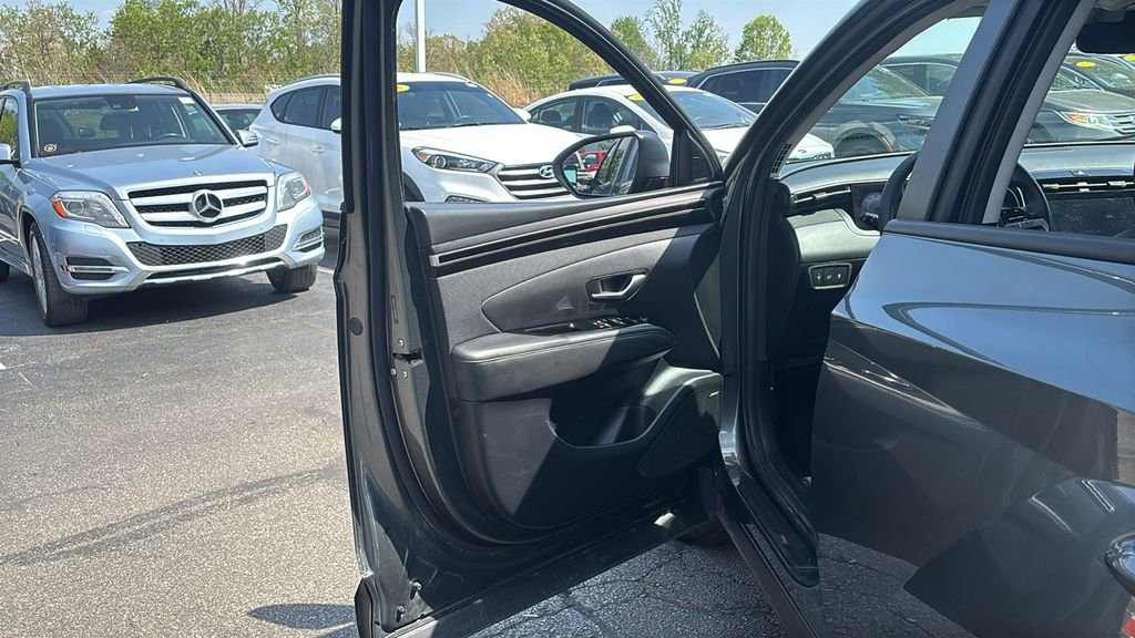 Used 2022 Hyundai Tucson SEL w/ Convenience + Premium Package image 11