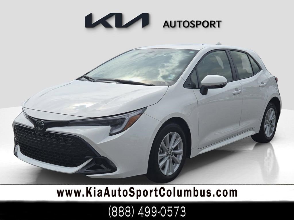 Used 2025 Toyota Corolla SE video 1