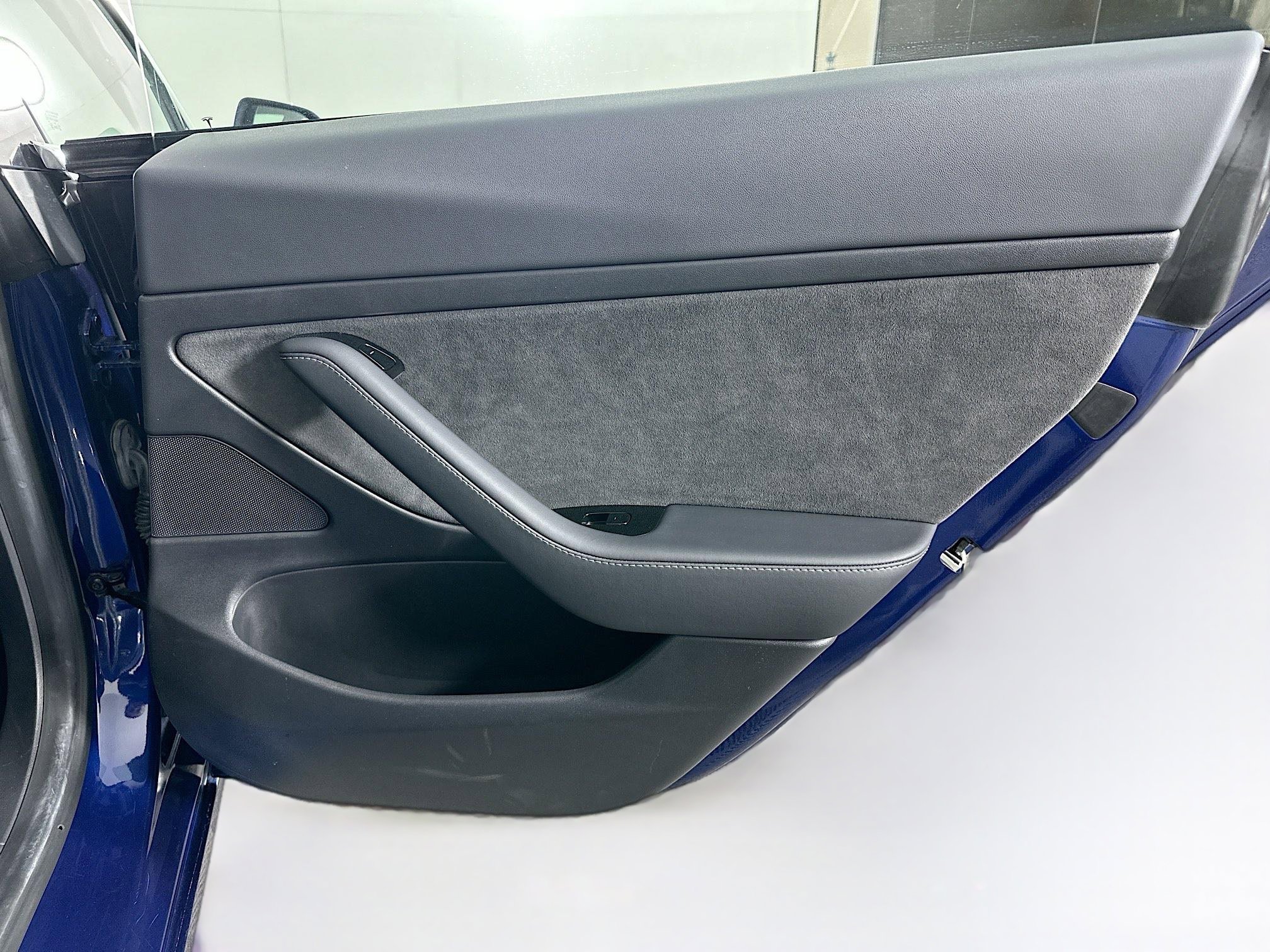 Used 2020 Tesla Model 3 Standard Range Plus image 28