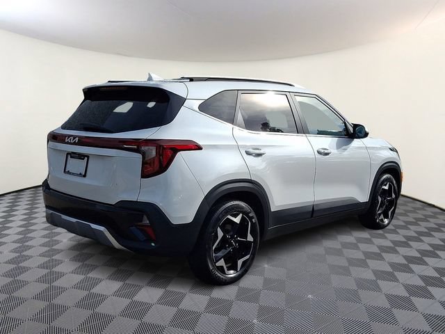 Certified 2024 Kia Seltos EX FWD image 8