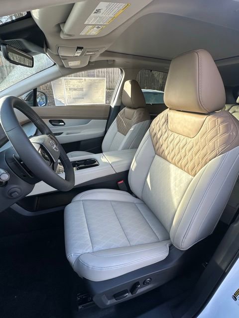 New 2026 Nissan Murano Platinum w/ Cargo Package image 16