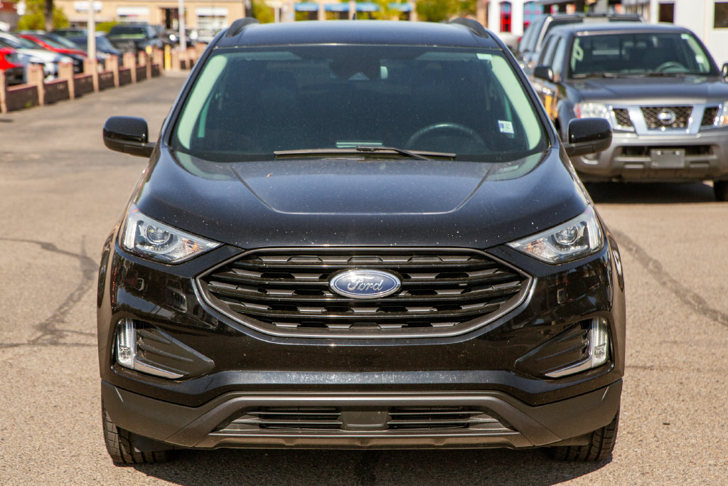 Used 2022 Ford Edge SEL w/ Sport Appearance Package AWD/4WD image 3