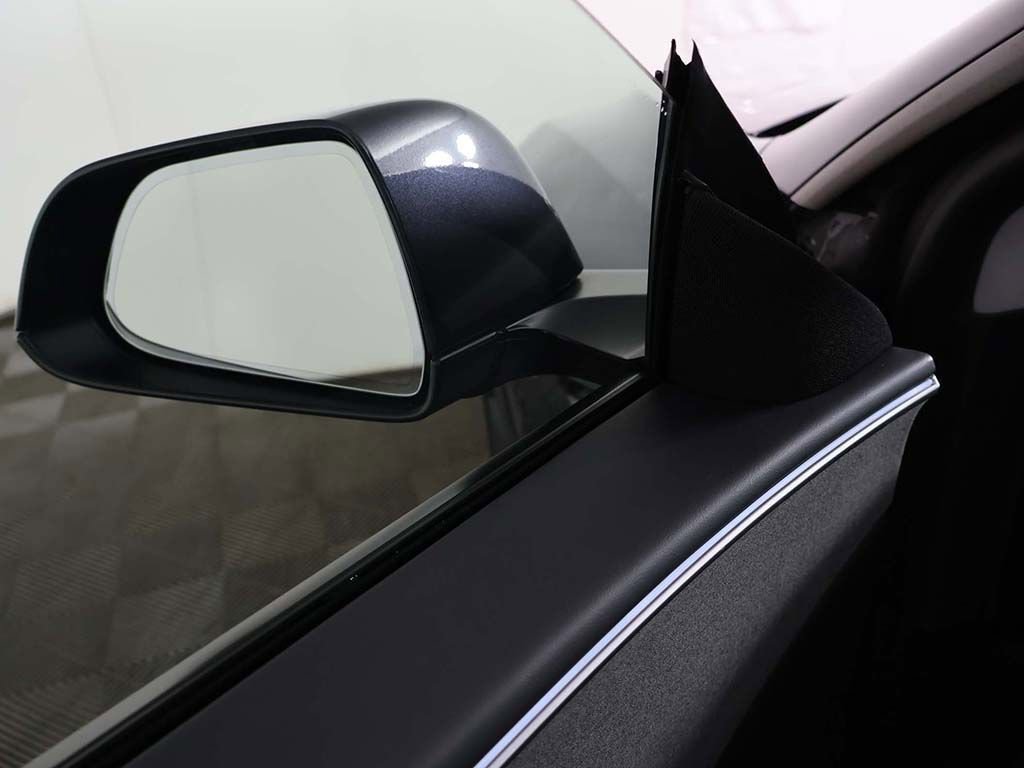 Used 2025 Tesla Model 3 Long Range RWD image 37